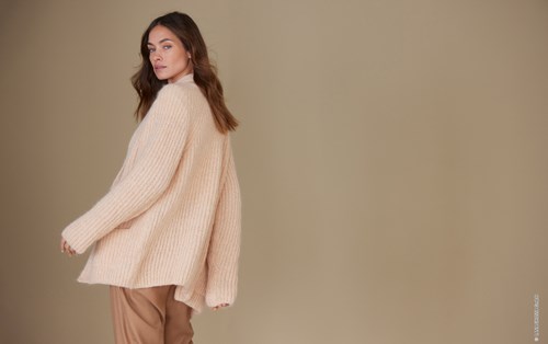 Lana Grossa Setasuri Raglanrand Strickjacke Strickpaket Größe 44/46-2
