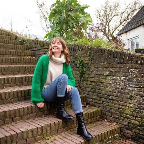 Bernadette Strickjacke Karin Strickpaket 1 Green-2