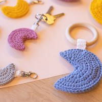 Haakpatroon Bijtring - Rammelaar Maantje