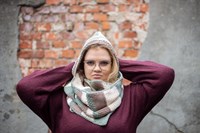 Häkelanleitung Kapuzenschal Mintus-2