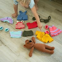 Häkelanleitung Traum-Anziehbär Kleider-2