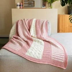 Haakplein Hkelpaket CAL2025 True Colors - Ivory Blossom 014.263