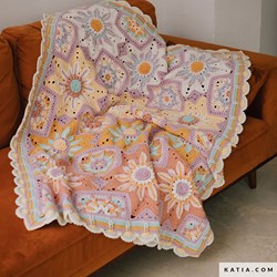 Katia CAL Stars in Bloom Paket - Gehäkelte Blumendecke Ecru S1