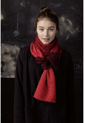/l/a/langyarns-puno-061_red.jpg