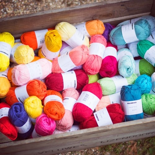 Yarn and Colors Must-have 25  Farben Paket 1 Mixed-3