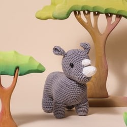 Yarnzoo - Nashorn Noah Garn- und Häkelpaket