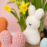 Osterhase Garnpaket-3