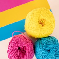 Yarn and Colors Farbpaket Pride 007 Pansexual-2