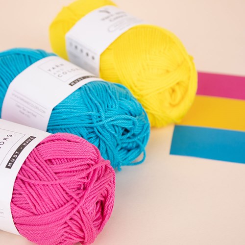 Yarn and Colors Farbpaket Pride 007 Pansexual-3