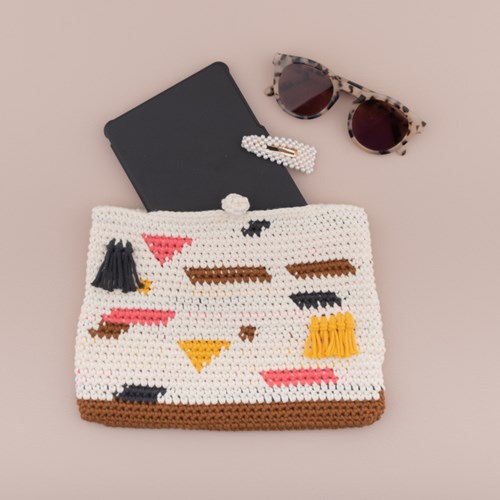 Häkelanleitung Yarn and Colors Perky Pouch-3
