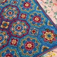 Persian Tiles Janie Crow Marrakesh Decke Häkelset