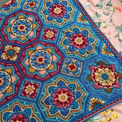 Persian Tiles Janie Crow Marrakesh Decke Häkelset