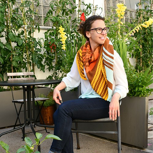 Strickanleitung Sweet Seventies Umschlagtuch-3