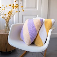 Felt-it streifen Kissen Häkelpaket 001 Lilac/Beige