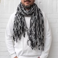 Haakpatroon Yarn and Colors Slouchy Stripes Shawl