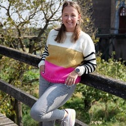 Striped Jumper Colour Block Super Amazing Garn- und Strickpaket