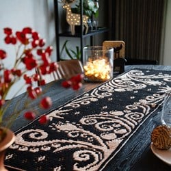 Cheer Christmas Tischläufer Garn und Häkelpaket
