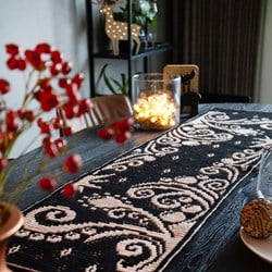Cheer Christmas Tischläufer Garn und Häkelpaket