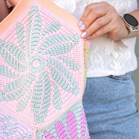 Flowery Fair Bag Häkelset Happiness Rectangle-3