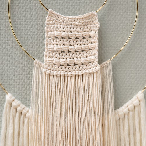 Yarn and Colors Three is a Charm WOW! Wall Hanging Booklet-2