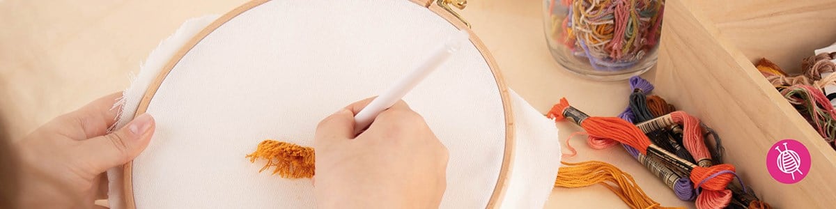 8 Tipps und Tricks zum Zeichnen eines Stickmusters auf Stickereistoff