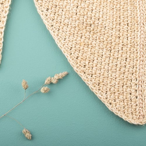 Yarn and Colors Toned Triangle Booklet-3