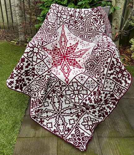 Scrappiness Claret/Burgundy/Hint of silver Hakelpaket - Enthält digitales Anleitung