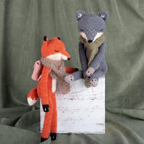 Yarn and Colors Faye Fox / William Wolf Häkelpaket 097 Shadow-3