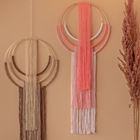 Makramee Anleitung Yarn and Colors Wrapped up Wall Hanging