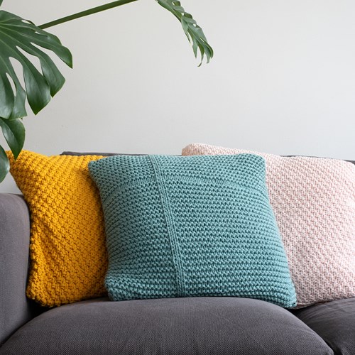 Yarn and Colors Moss and Cross Cushion Strickpaket 3-3