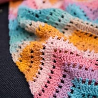 Haakpatroon 10 Kleuren Zigzag Deken